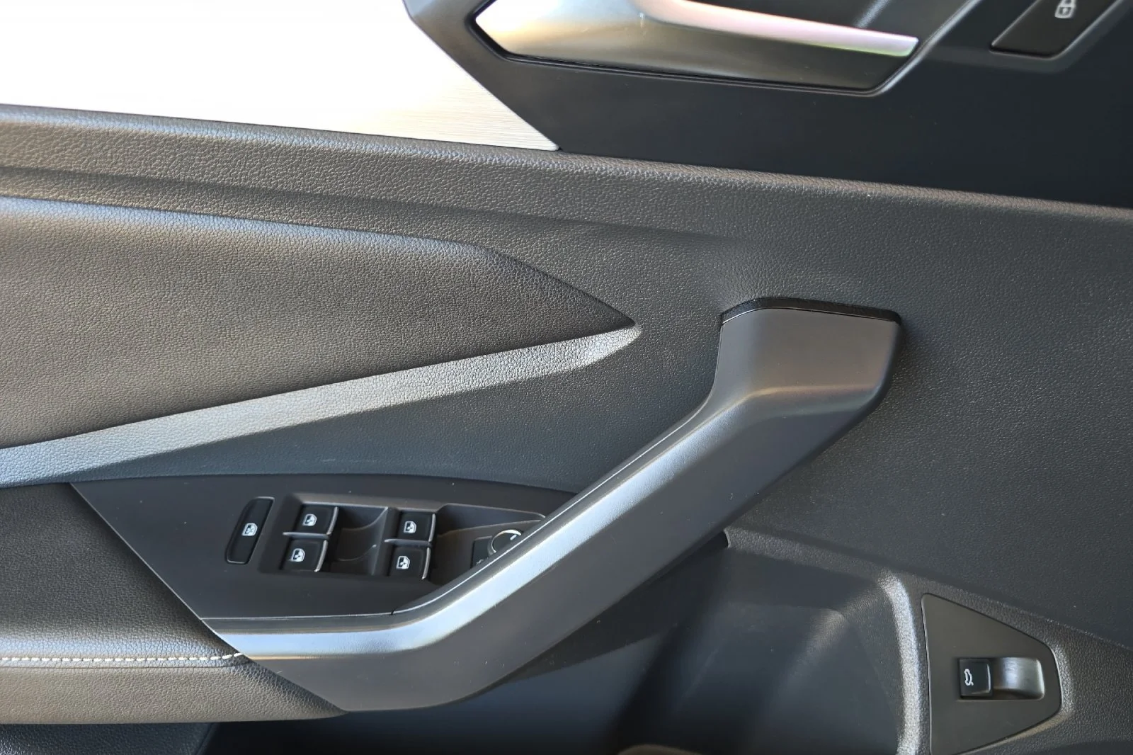 Used 2025 Deep Black Pearl Volkswagen S image 11