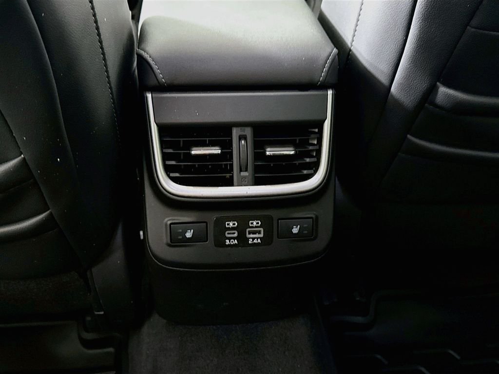 Used 2023 COSMIC BLUE PEARL Subaru Limited XT image 27