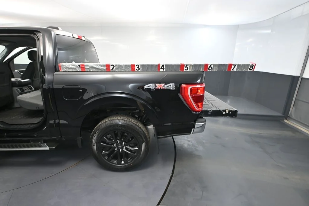 Used 2022 Black Ford XLT BRAND NEW WHEELS/TIRES image 31