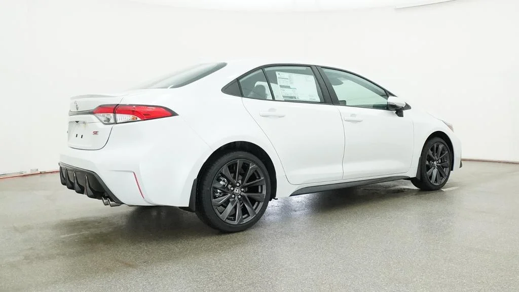New 2026 Wind Chill Pearl Toyota SE image 17