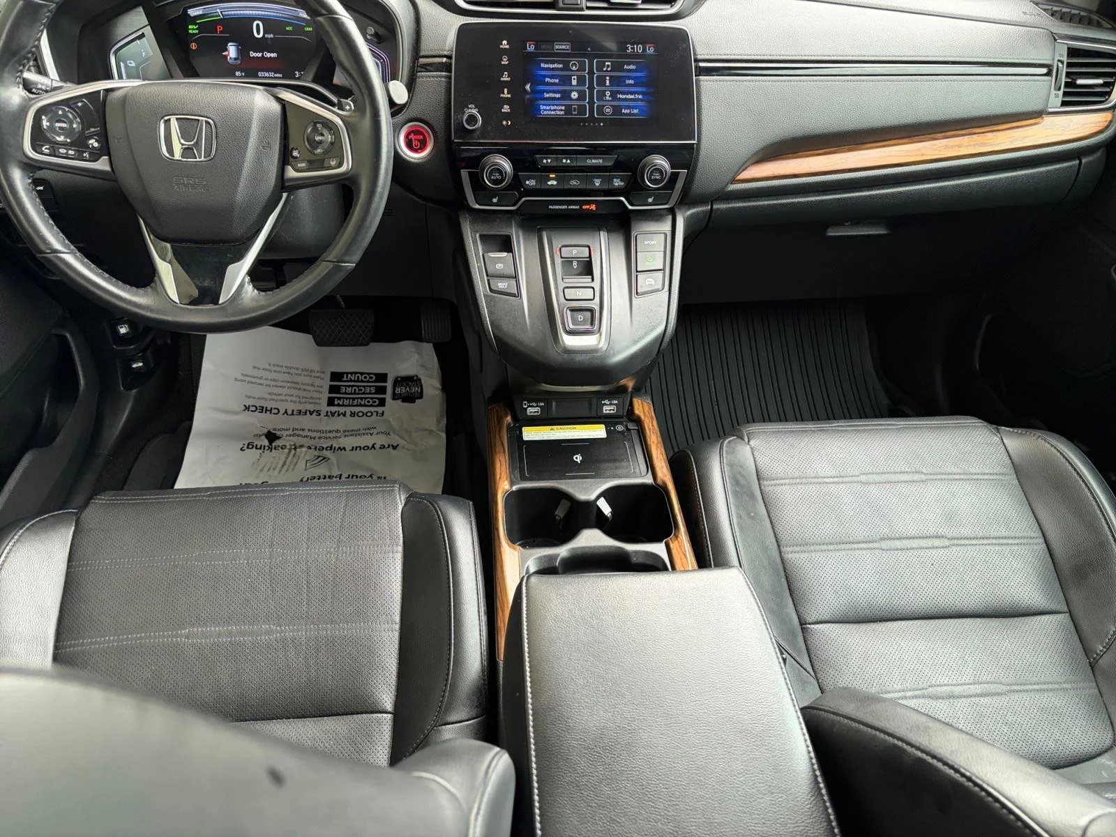 Used 2022 Crystal Black Pearl Honda Touring image 10