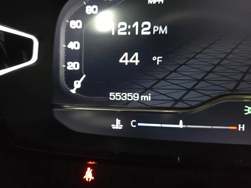 Used 2023 Titanium Rush Metallic GMC Denali image 23