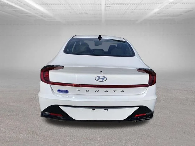 Used 2022 Gray Hyundai SEL image 6