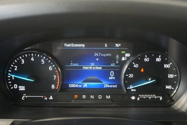 Used 2020 Oxford White Ford XLT image 11