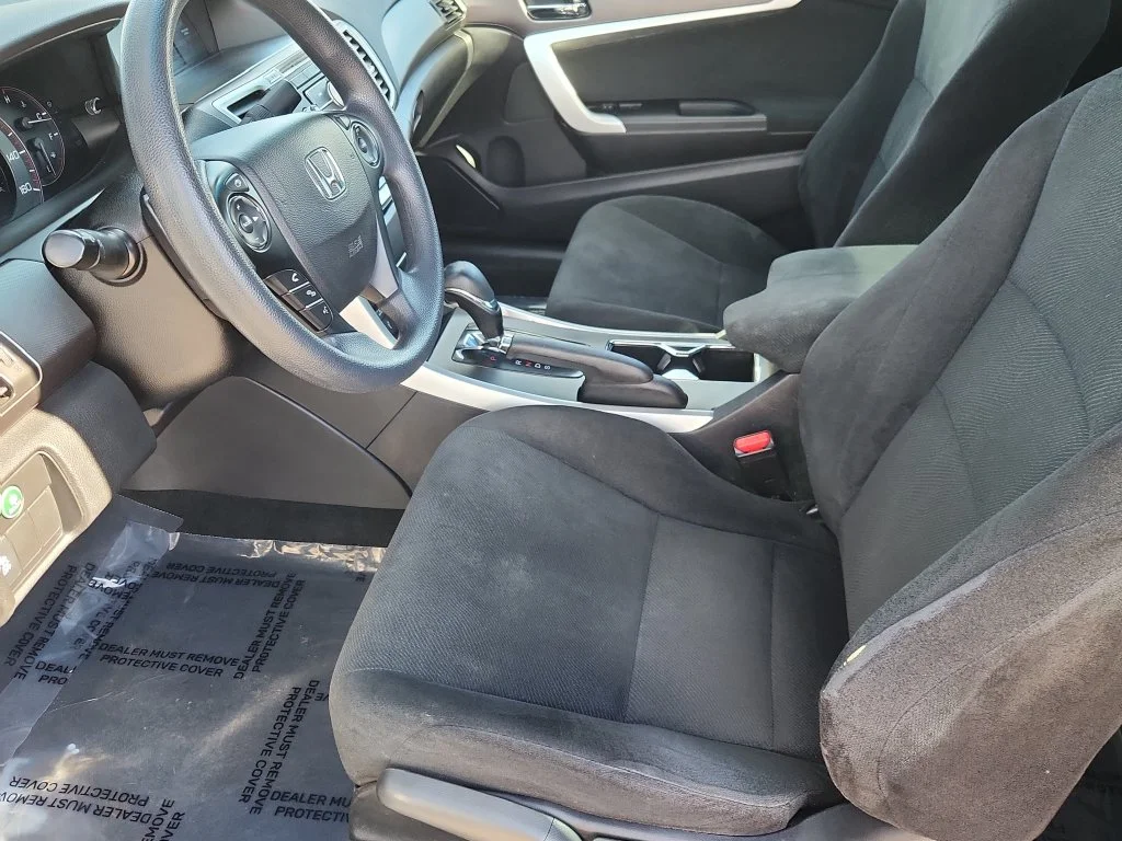 Used 2013 Gray Honda LX-S image 7