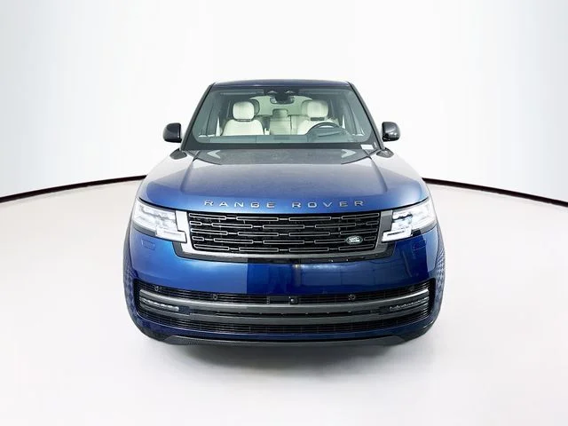 New 2026 Petrolix Blue Land Rover SE image 2