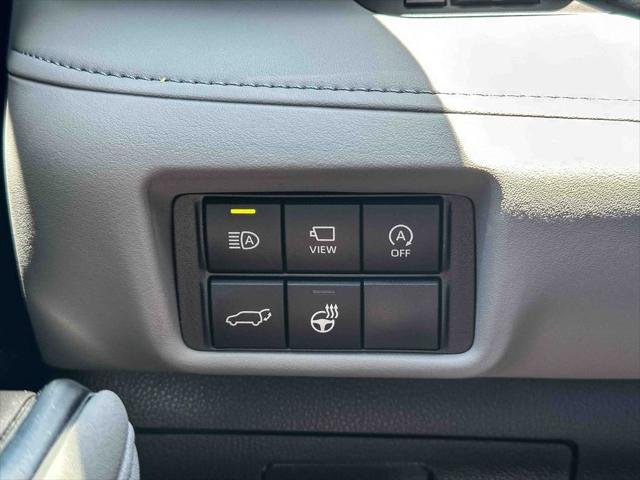 Certified Used 2024 RUBY FLARE PEARL Toyota  image 38
