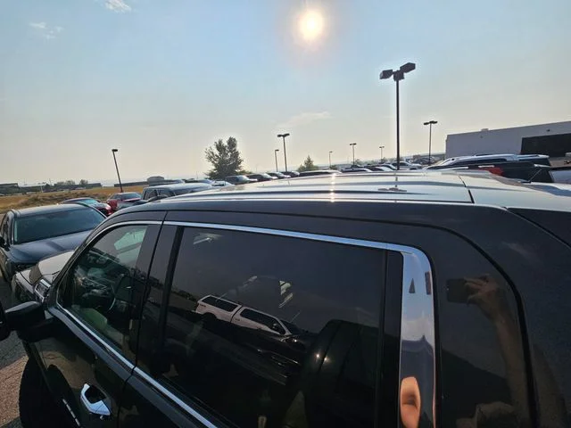 Used 2020 Brownstone Metallic GMC SLT image 13