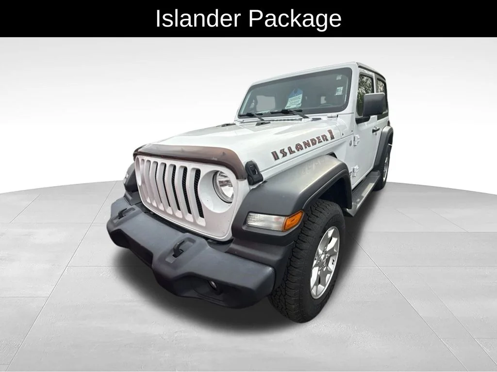 Used 2021 White Jeep Sport image 4