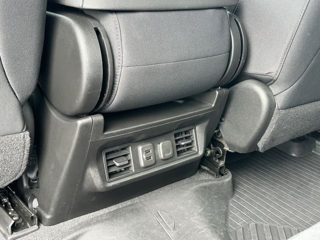 Used 2021 White Chevrolet LT image 30