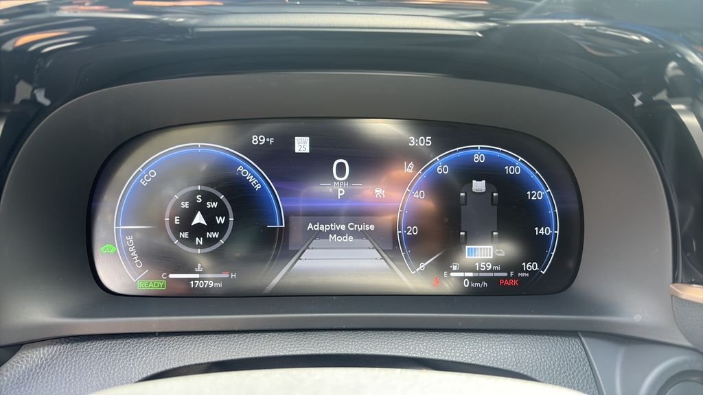 2024 Toyota Crown XLE - Photo 23