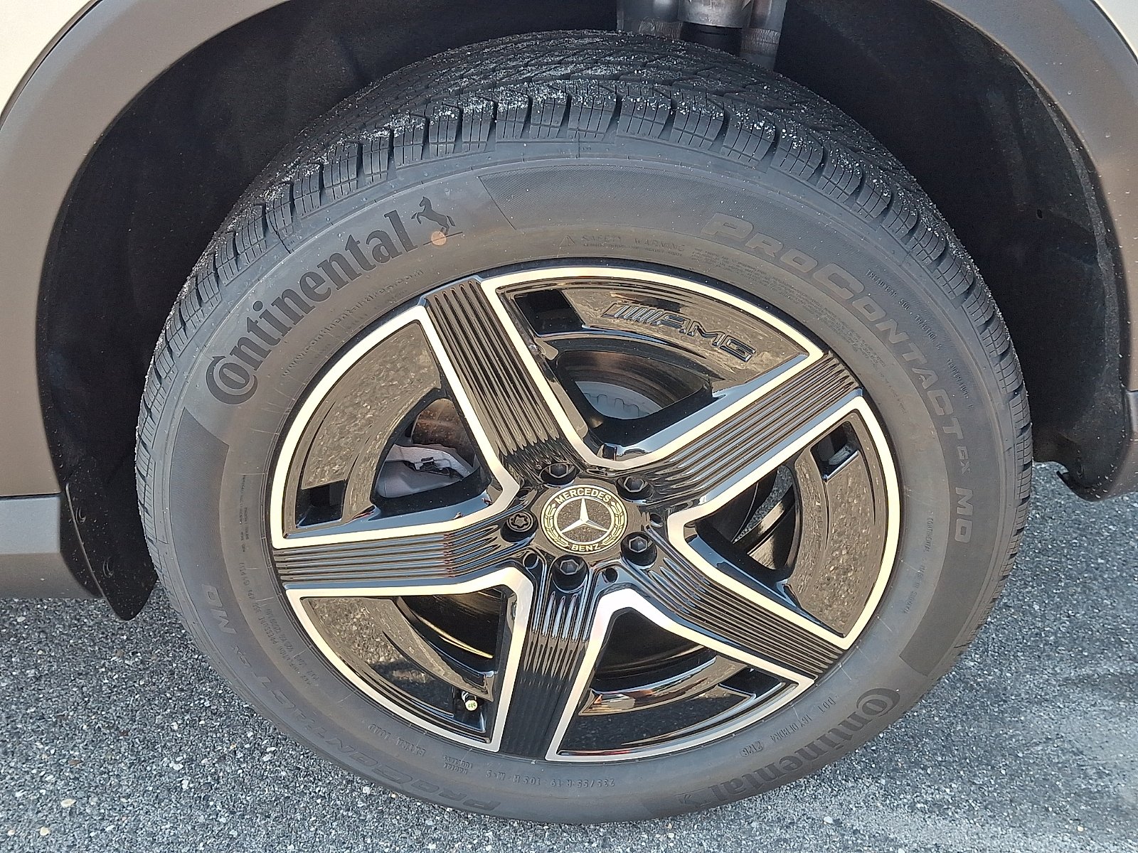 New 2027 Cirrus Silver Metallic Mercedes-Benz GLC 300 image 5