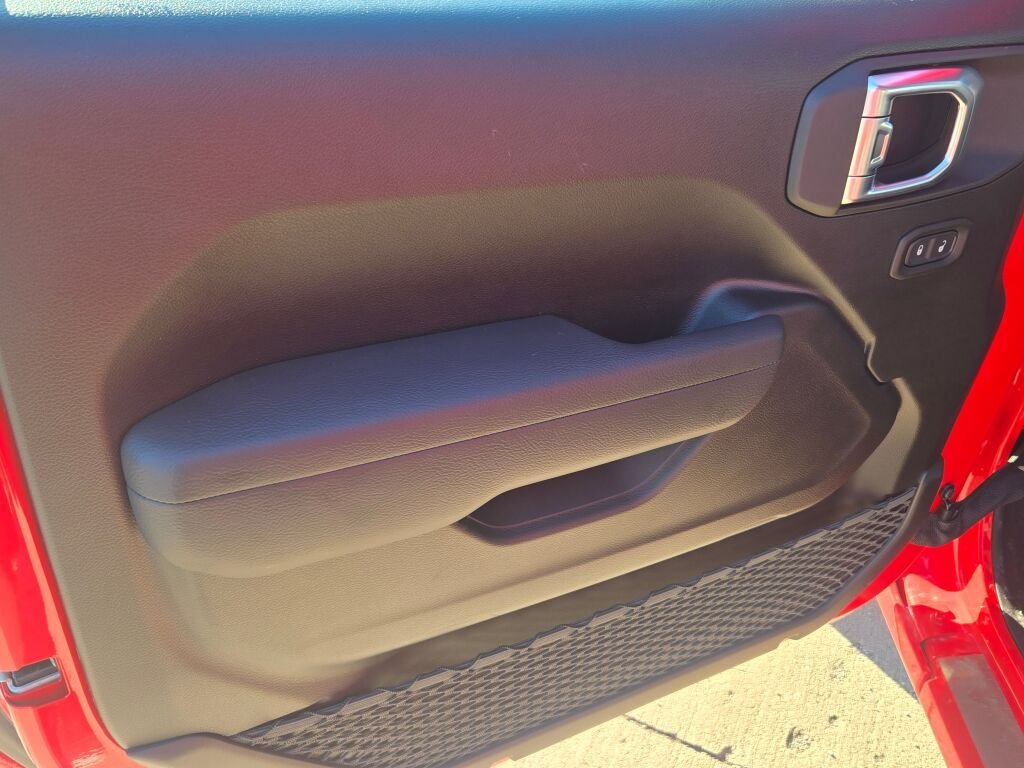 2026 Jeep Wrangler 4-Door Sport - Photo 19