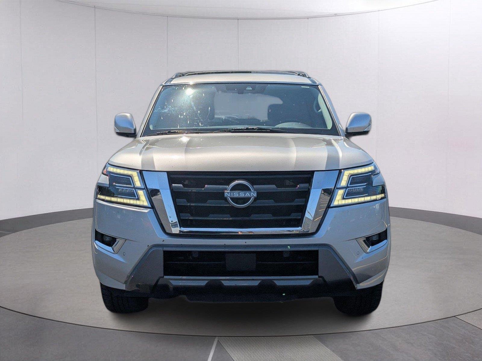 Used 2023 Brilliant Silver Metallic Nissan SL image 9