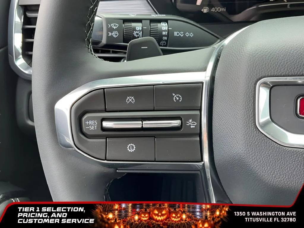 New 2026 Sterling Metallic GMC Elevation image 25