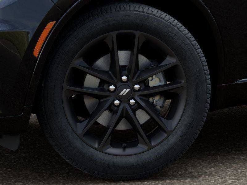 New 2026 Diamond Black Clear-Coat Exterior Paint Dodge GT image 9