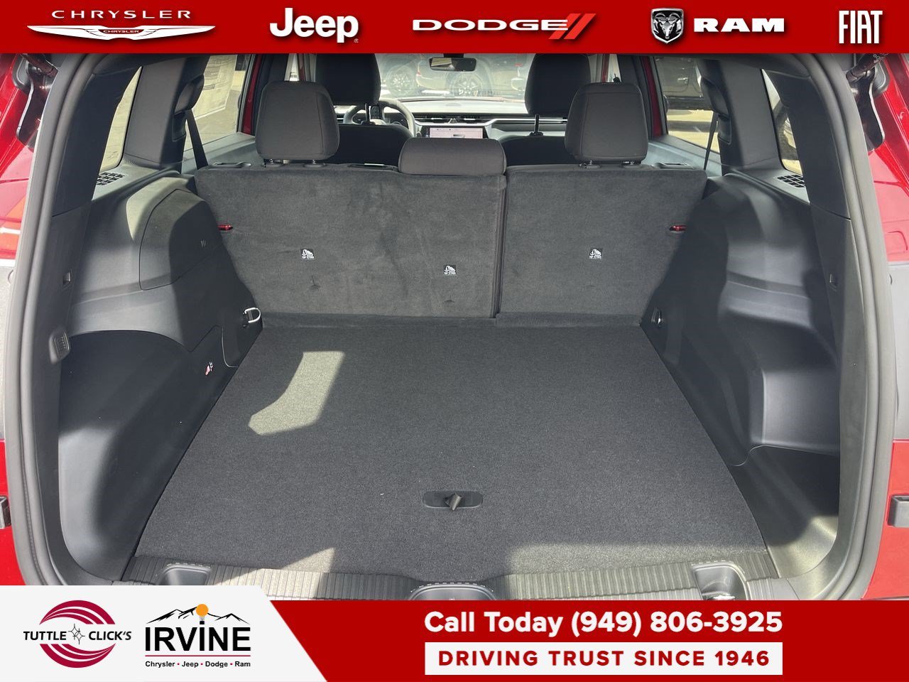 New 2026 Red Hot Pearlcoat Jeep Laredo image 33