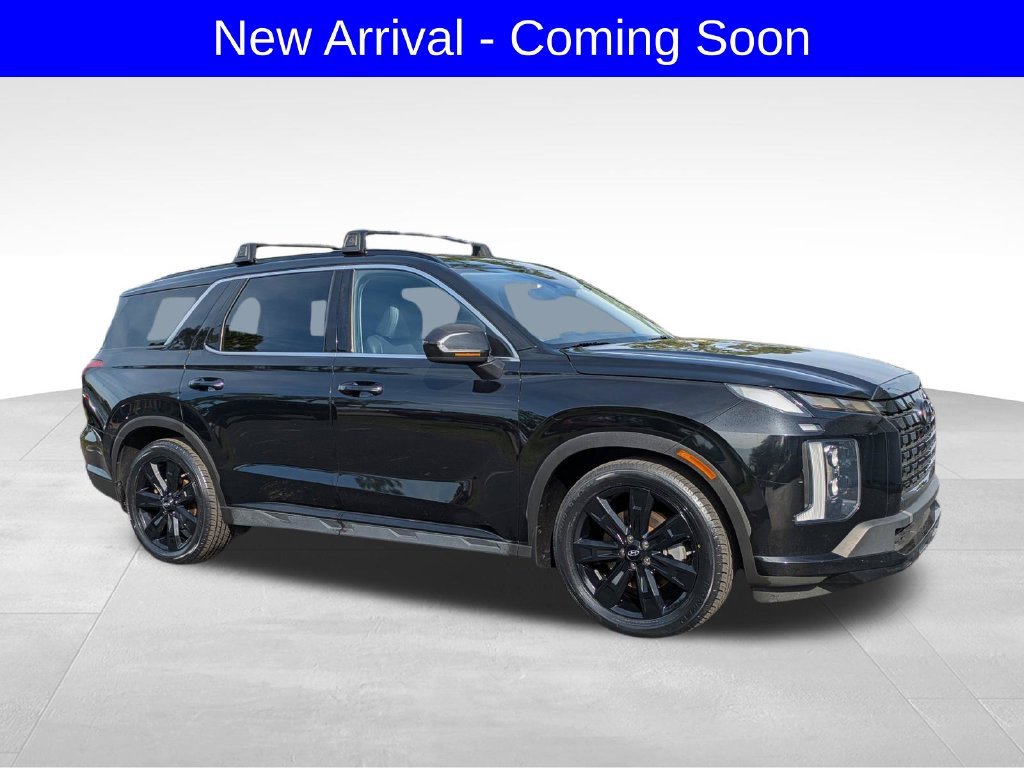 Used 2023 Black Hyundai XRT image 1