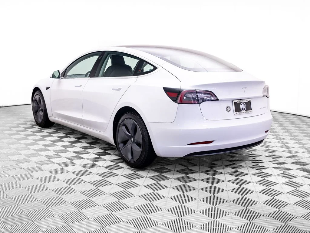 Used 2020 White Tesla Long Range image 4