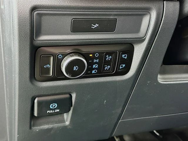 New 2026 Gray Ford XLT image 23