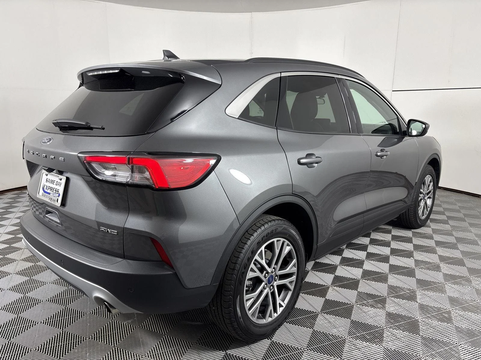 Used 2022 Gray Metallic Ford SEL image 22