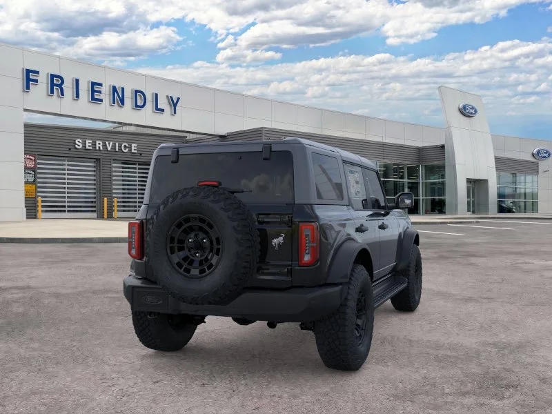 New 2026 Shadow Black Ford Outer Banks® image 8