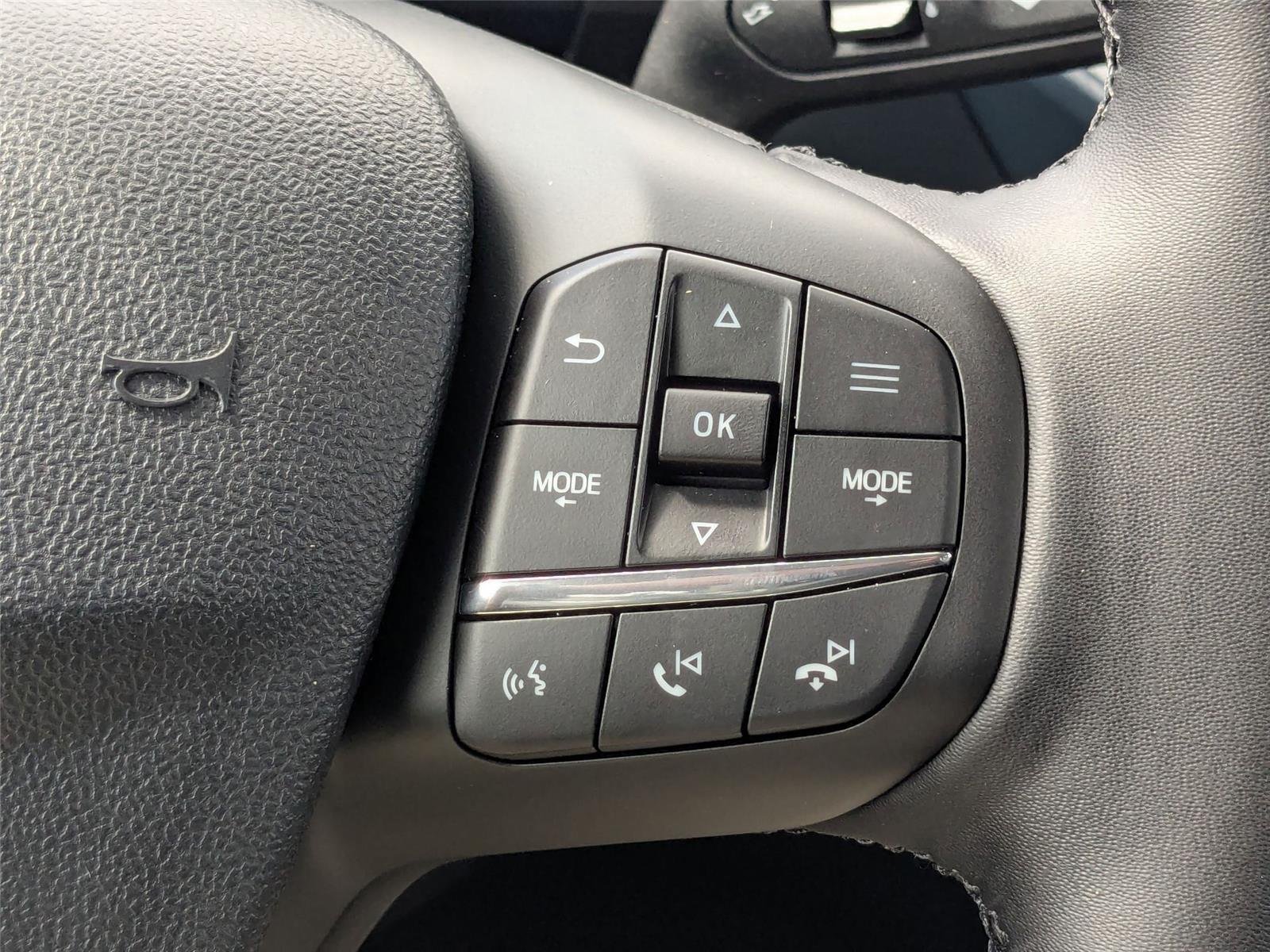 2025 Ford Maverick XLT - Photo 19