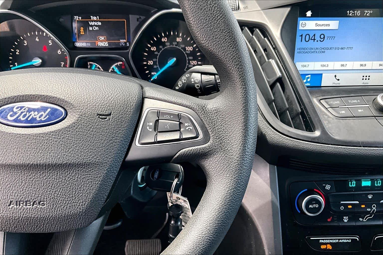 Used 2018 Magnetic Metallic Ford SE image 24