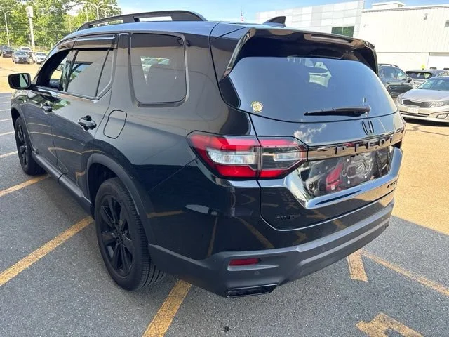 Used 2025 Crystal Black Pearl Honda Black Edition image 7