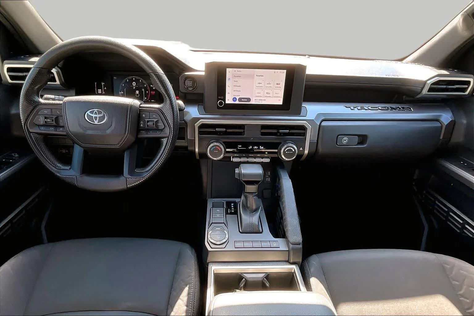 Used 2025 Ice Cap Toyota SR5 image 15