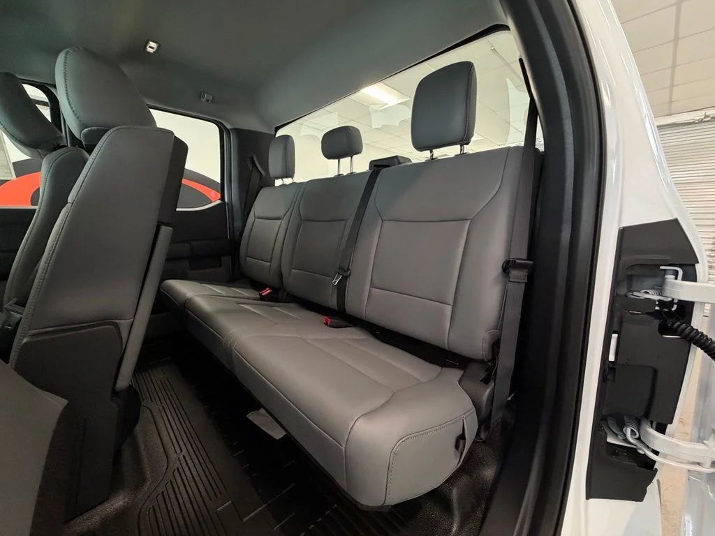 New 2027 Oxford White Ford F-250® XL image 11