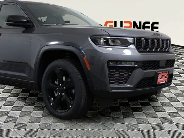 New 2026 Baltic Gray Metallic Clear-Coat Exterior Paint Jeep Limited image 23