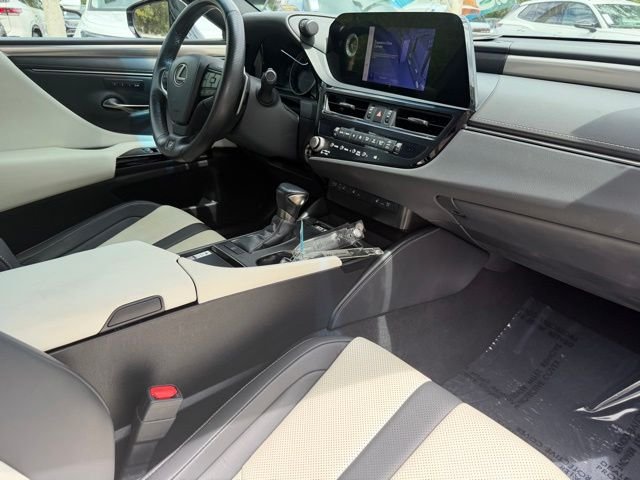 Used 2023 Silver Lexus 350 F Sport image 8