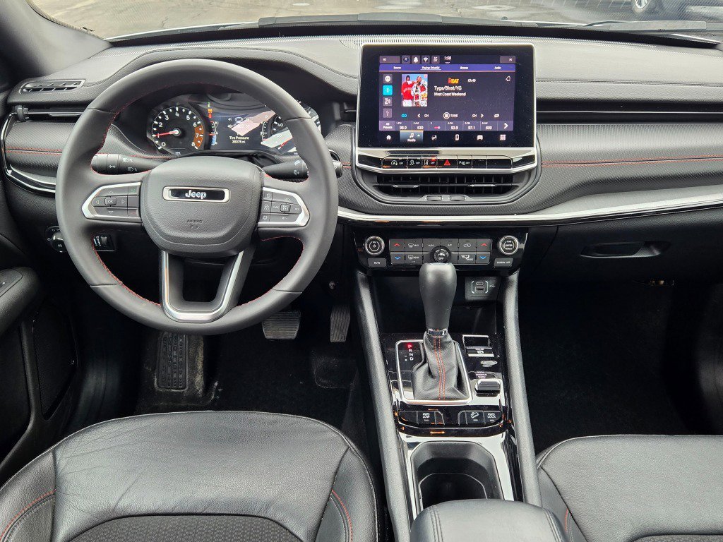 2025 Jeep Compass Trailhawk - Photo 19