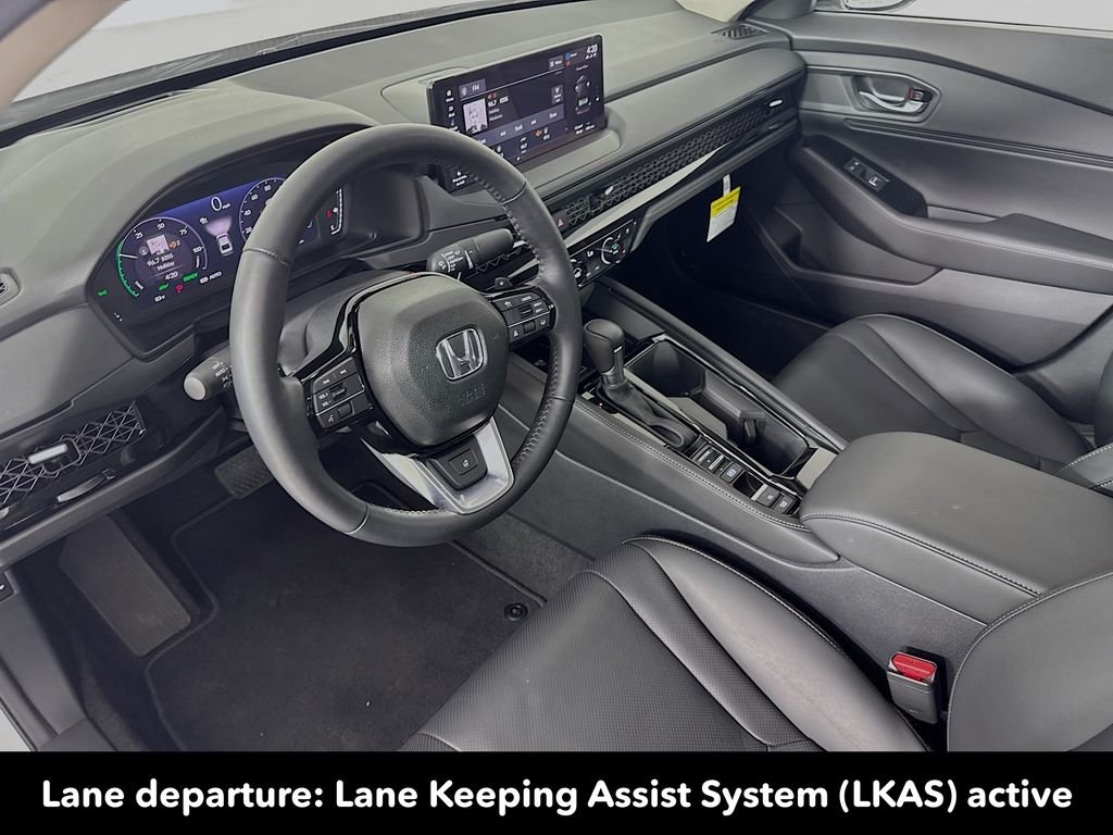 2025 Honda Accord Hybrid Touring - Photo 11