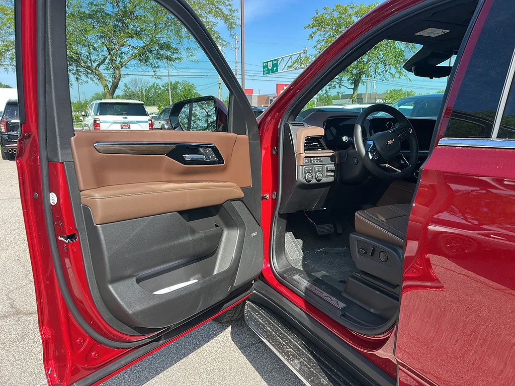 2026 Chevrolet Tahoe High Country - Photo 8