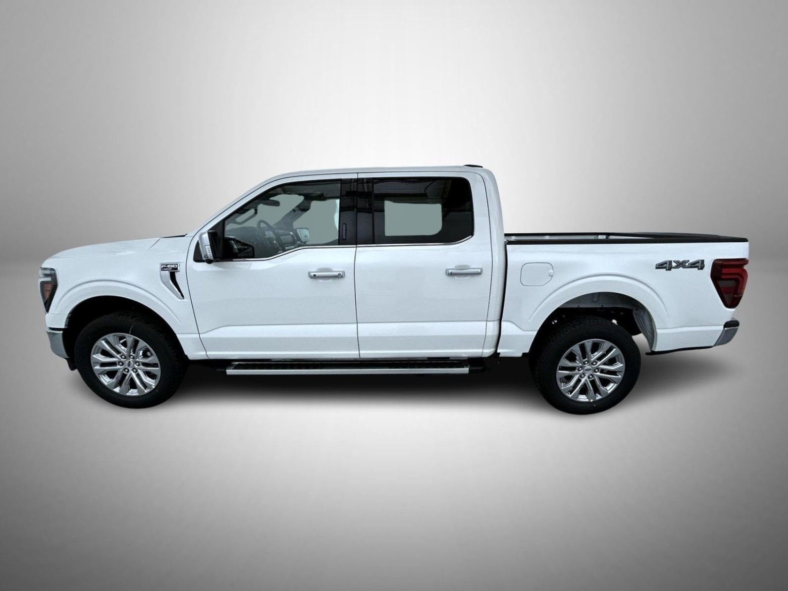New 2026 Star White Metallic Tri-Coat Ford Lariat image 8