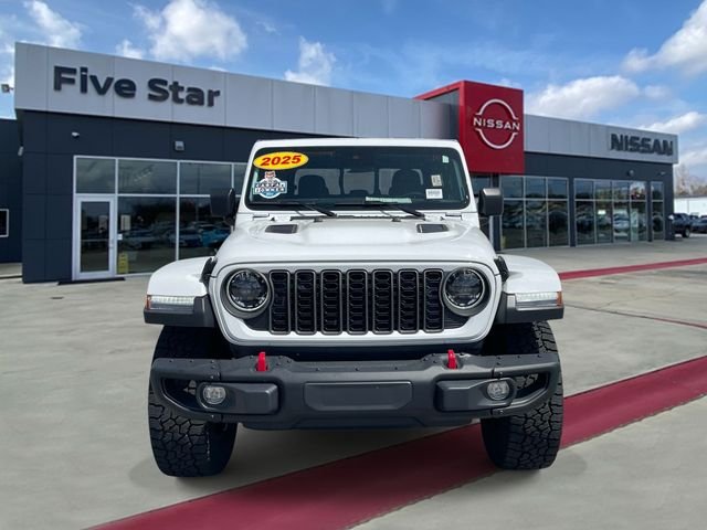 Used 2025 White Jeep Rubicon image 2