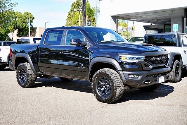 New 2026 Diamond Black Crystal Pearl-Coat Exterior Paint RAM RHO image 6