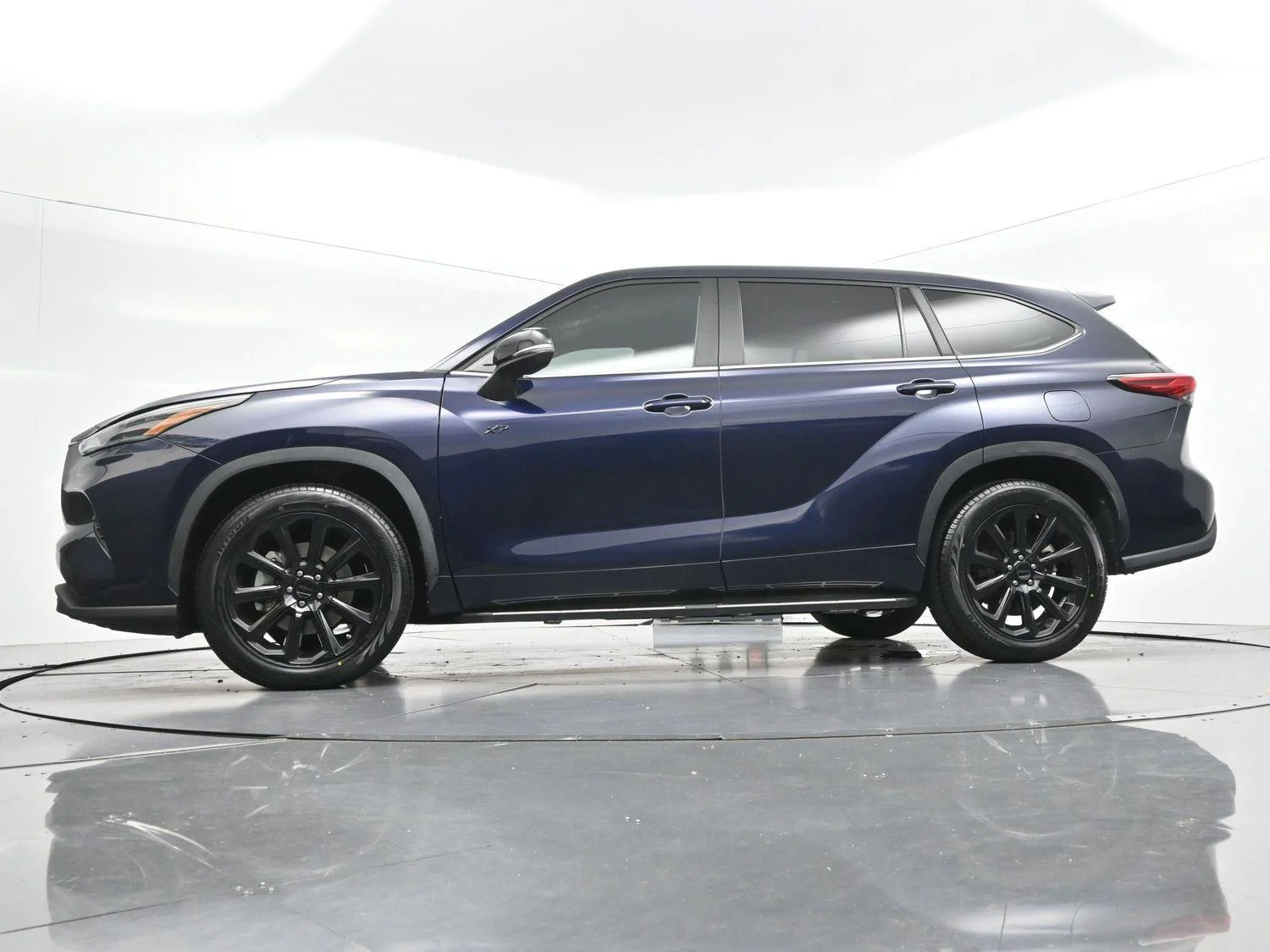 Used 2023 Blueprint Toyota L image 44