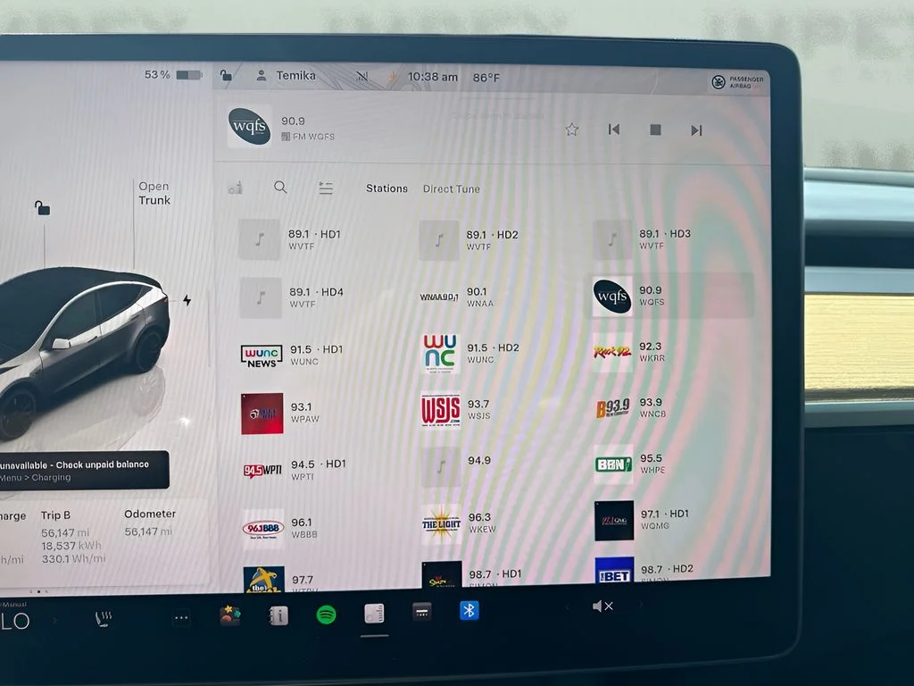 Used 2022 Gray Tesla Performance image 9