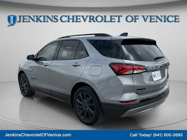 Used 2024 Sterling Gray Metallic Chevrolet RS image 4
