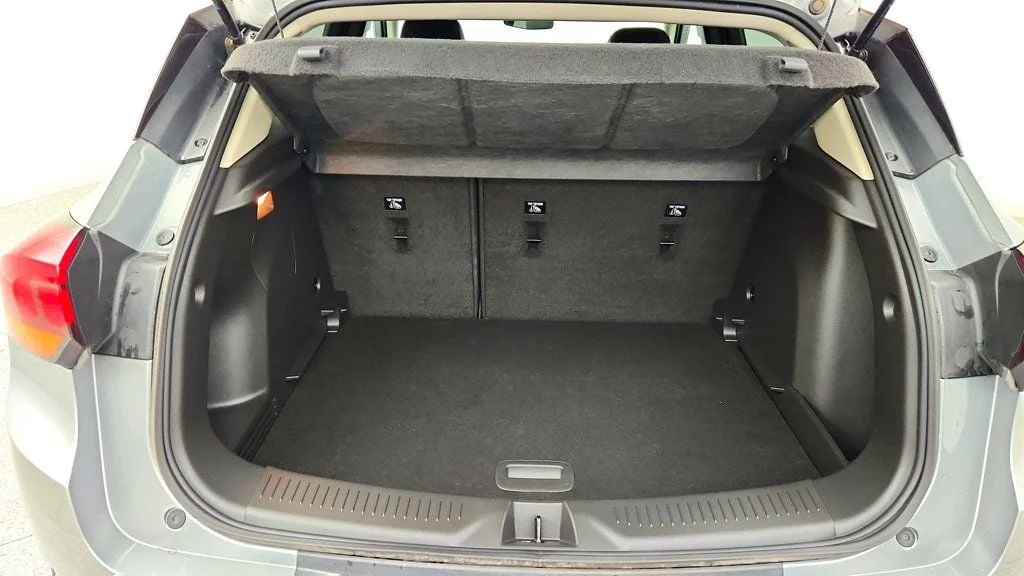 Used 2023 Moonstone Gray Metallic Buick AWD 4dr Preferred w/ OnStar & Connected Svcs & Cold Weather Pkg image 20