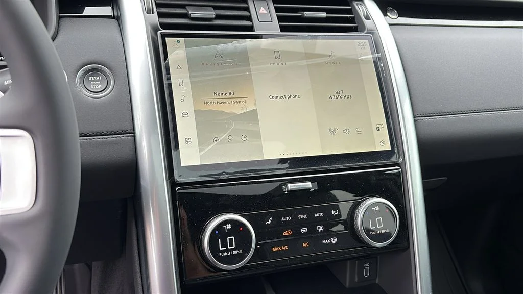 New 2026 Eiger Grey LAND ROVER S image 16