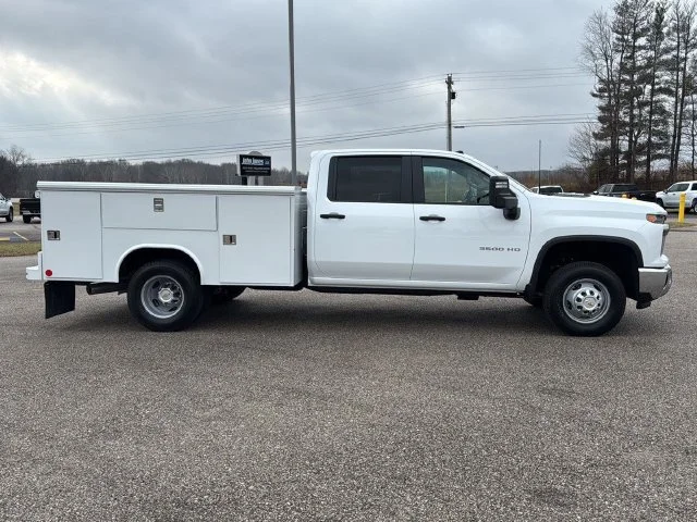 New 2026 Summit White Chevrolet Work Truck image 4