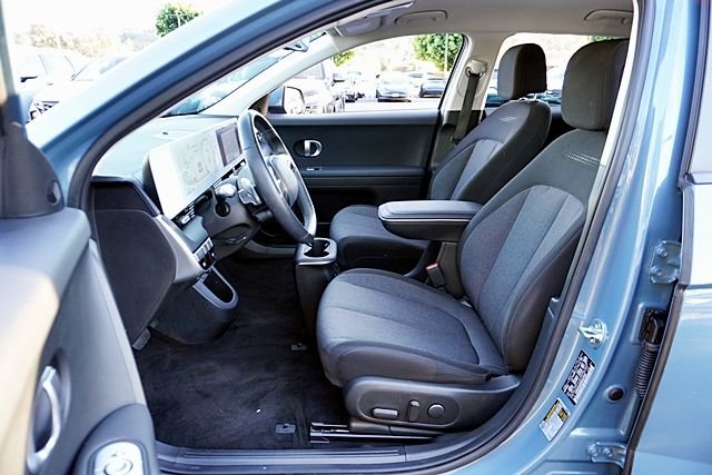 Used 2024 Blue Hyundai SEL image 14