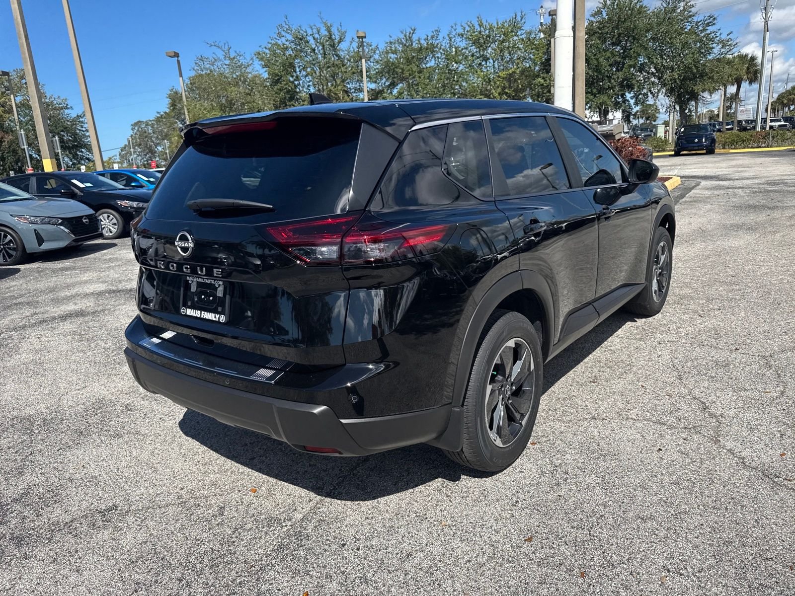 New 2026 Nissan Rogue SV 4D Sport Utility