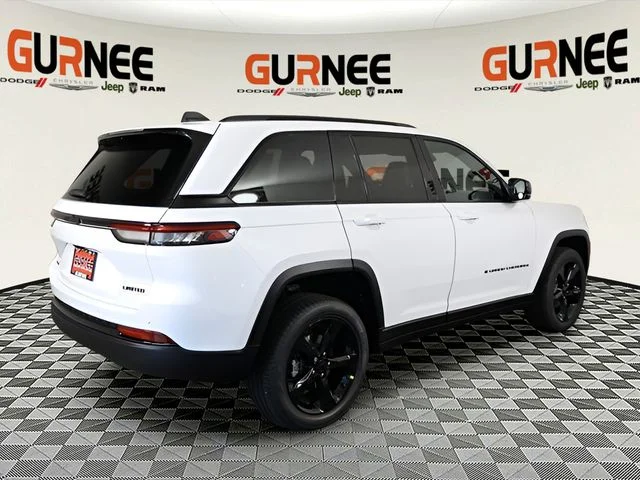 New 2025 Bright White Clear-Coat Exterior Paint Jeep Limited image 23