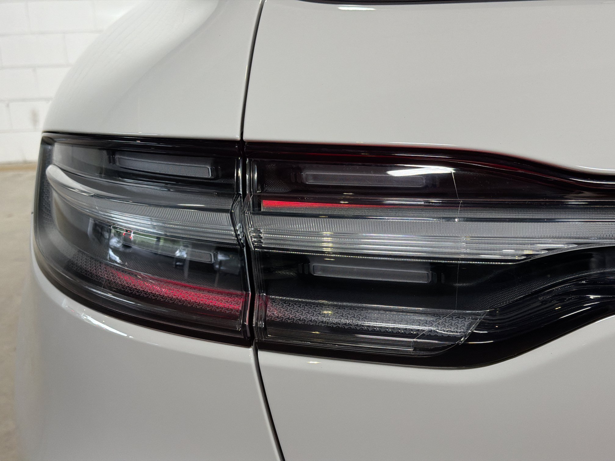 Used 2026  Porsche  image 9