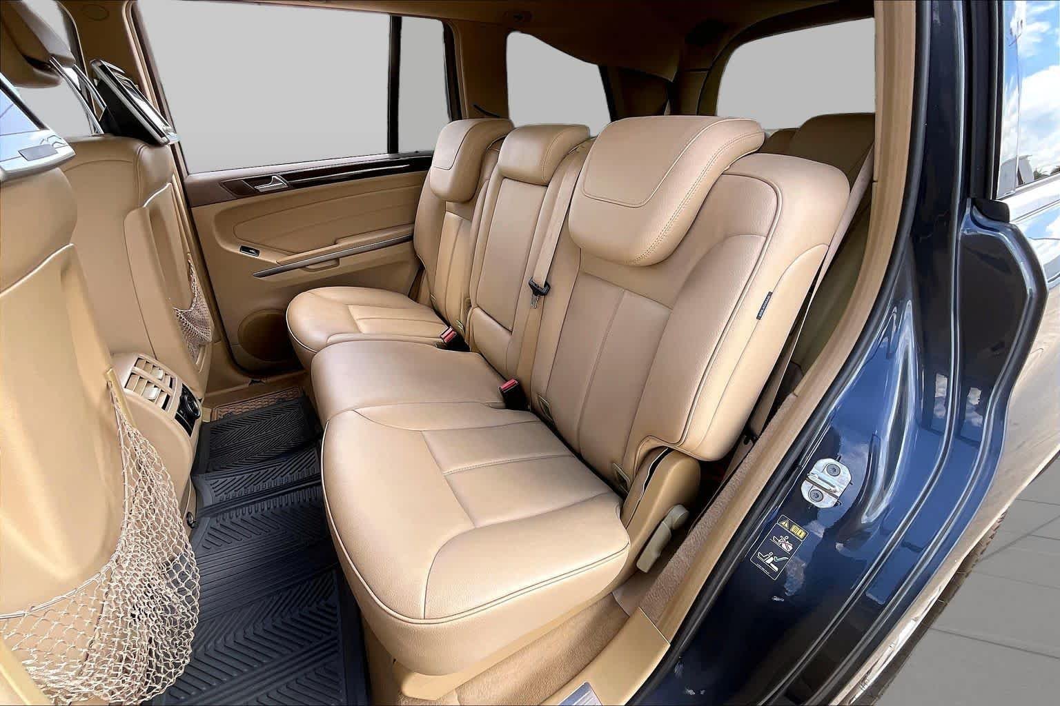 Used 2012 Steel Grey Metallic Mercedes-Benz GL 450 image 17